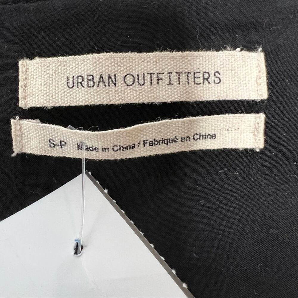 Urban Outfitter Burgundy Faux Leather Snap Button Sleeveless Mini Dress Size S - Picture 2 of 5